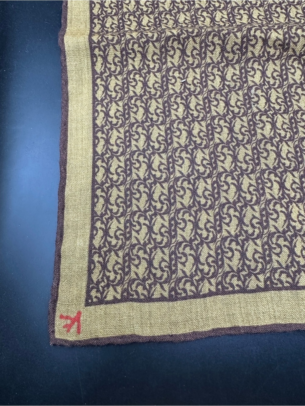 ISAIA Wool Gold Patterned Square - Picture 2 of 4